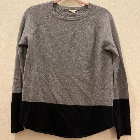 Project 100% Cashmere Grey and Black Crew Neck Sweater- Size Small - Picture 1 of 5